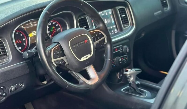 
								2018 Dodge Charger SXT Plus full									