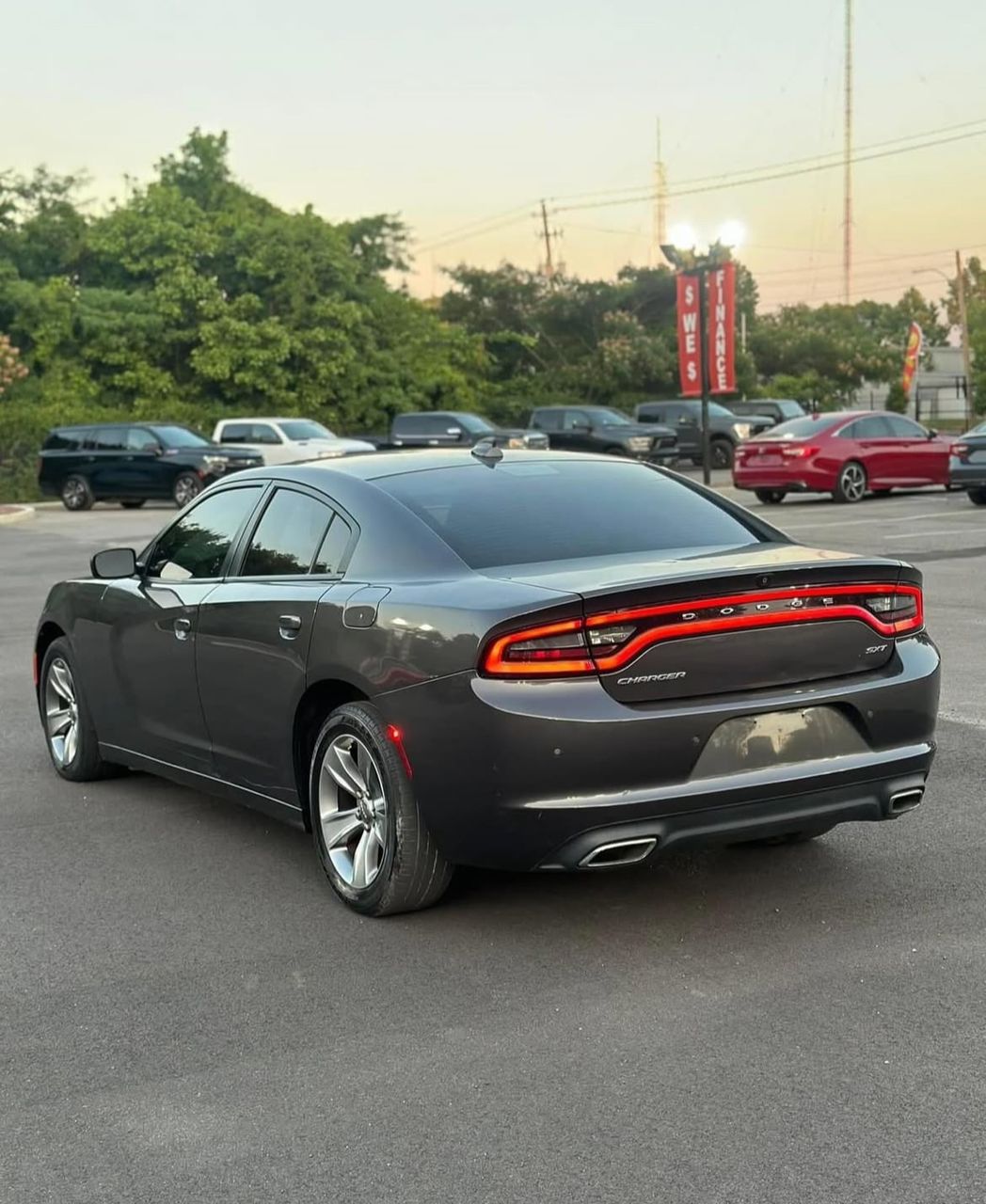 2018 Dodge Charger SXT Plus