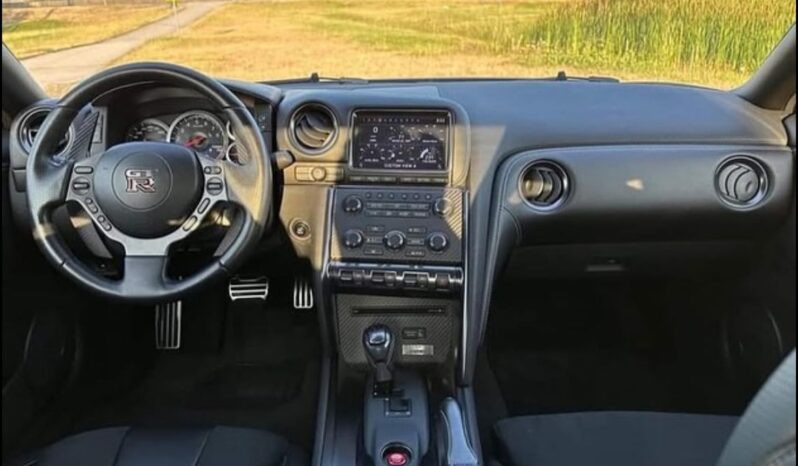 
								2014 NISSAN GTR. full									