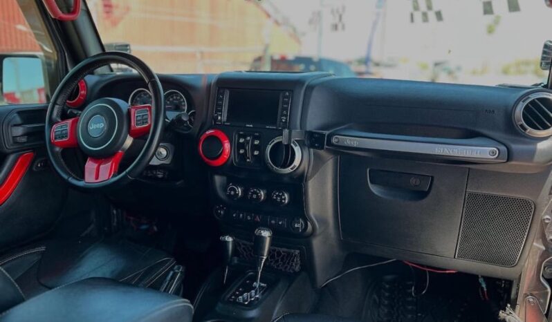 
								2016 JEEP WRANGLER UNLIMITED RUBICON HARD ROCK full									