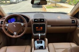 
										2009 Porche Cayenne full									