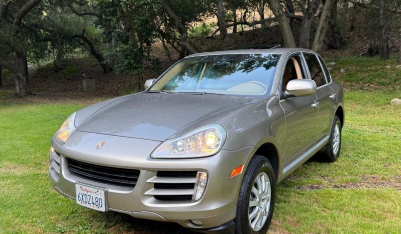 
								2009 Porche Cayenne full									