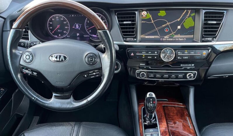 
								2015 Kia K900 Luxury. full									