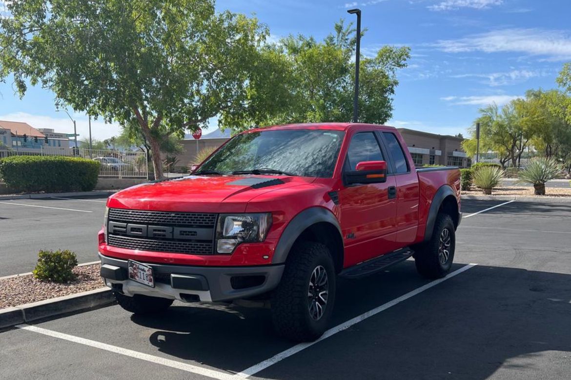 2012 FORD F-150 SVT RAPTOR.