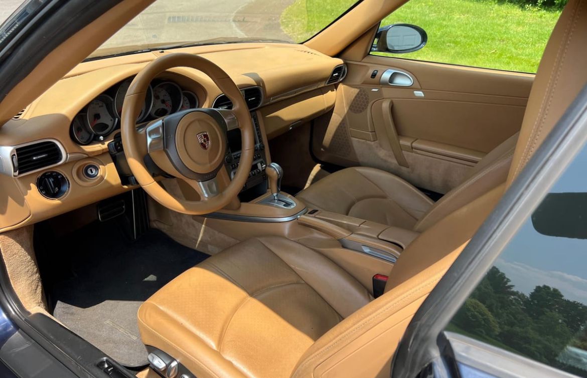 2006 Porsche 911 Carrera S Coupe.