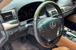 
										2013 Lexus LS 460 full									