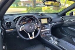 
										2013 Mercedes-Benz SL63 AMG. full									