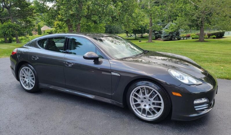 
								2012 Porsche Panamera 4 full									