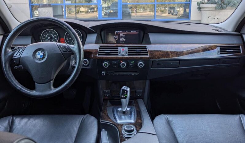 
								2010 BMW 535i xDrive full									