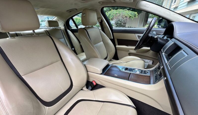 
								2015 Jaguar XF Portfolio. full									