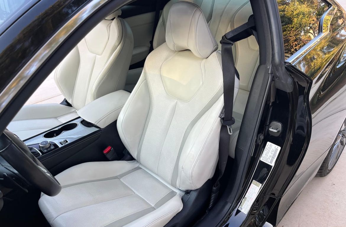 2017 Infiniti Q60 Red Sport 400.