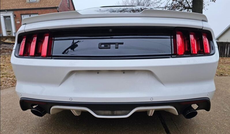 
								2016 Ford Mustang GT full									