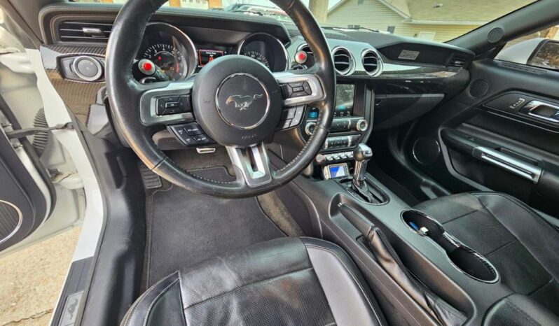 
								2016 Ford Mustang GT full									