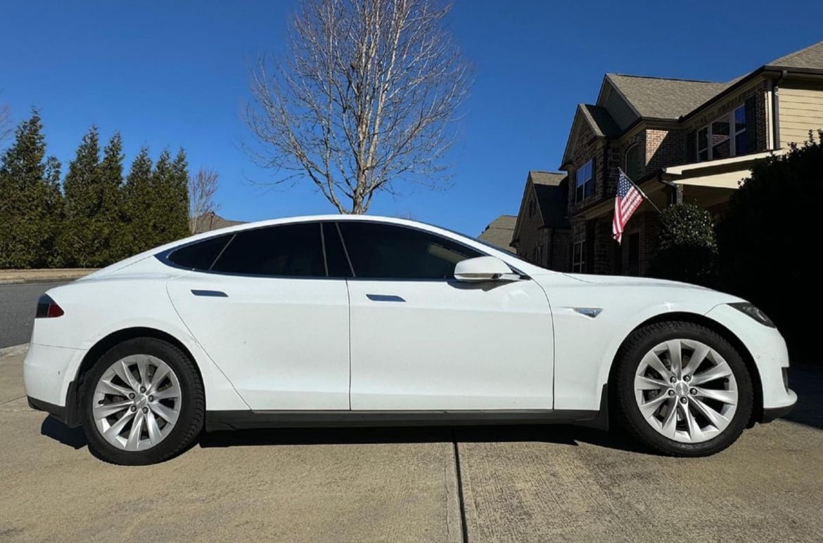 2015 Tesla Model S 60