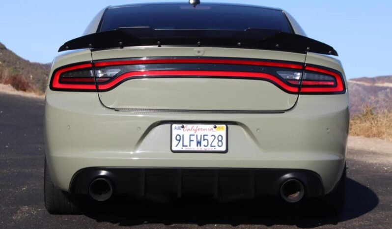 
								2018 Dodge Charger R/T full									