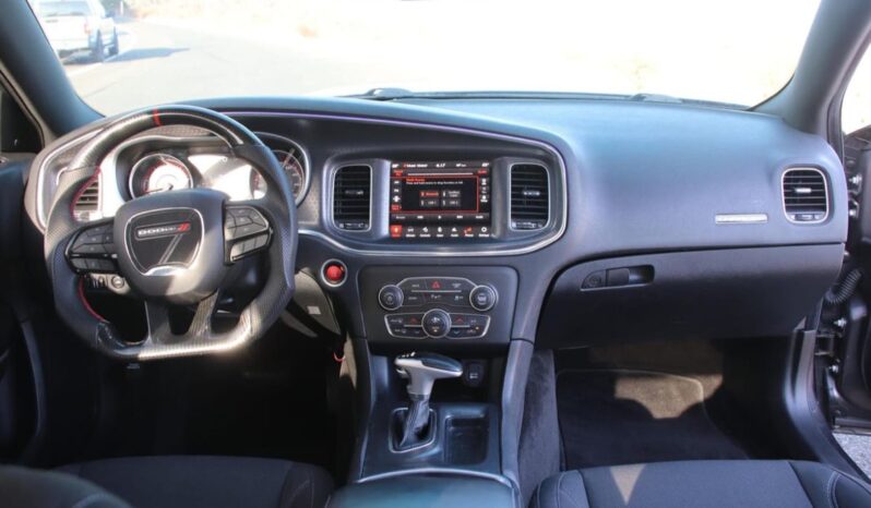 
								2018 Dodge Charger R/T full									