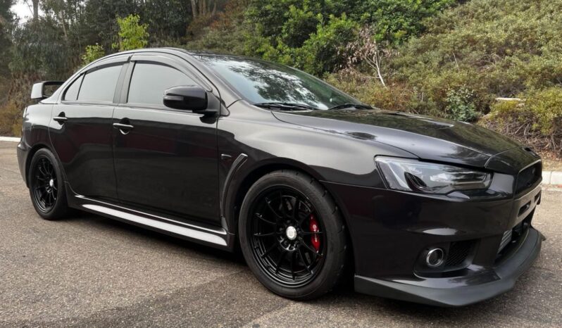 
								2015 Mitsubishi Lancer Evolution X MR full									