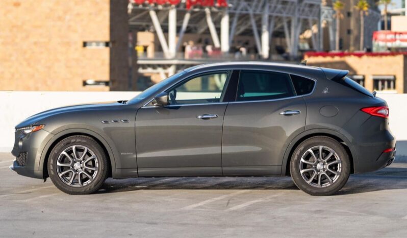 
								2018 Maserati Levante GranLusso full									